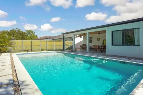 10106 SW 144th Avenue Miami FL 33186