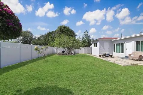 11400 NE 13th Avenue Miami FL 33161