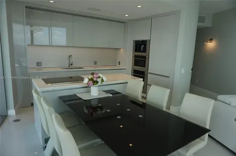 18975 SE Collins Avenue Sunny Isles Beach FL 33160