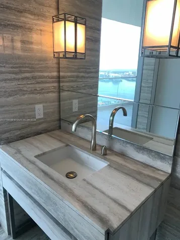 18975 SE Collins Avenue Sunny Isles Beach FL 33160