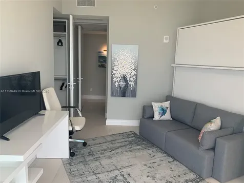 18975 SE Collins Avenue Sunny Isles Beach FL 33160