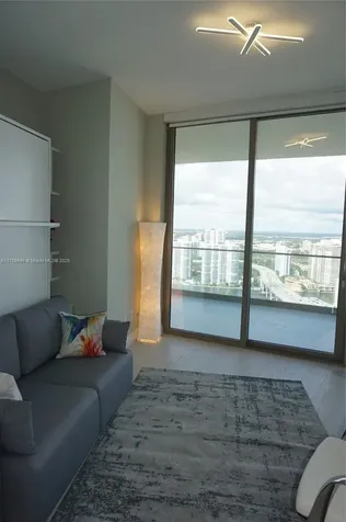 18975 SE Collins Avenue Sunny Isles Beach FL 33160