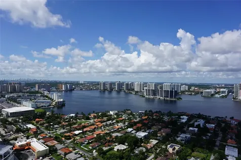 18975 SE Collins Avenue Sunny Isles Beach FL 33160