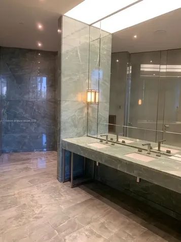18975 SE Collins Avenue Sunny Isles Beach FL 33160
