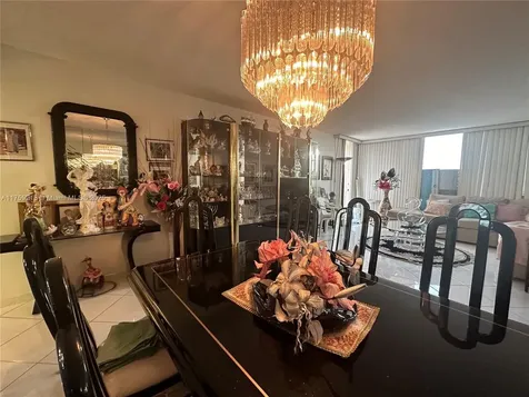 3180 S Ocean Drive Hallandale Beach FL 33009