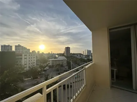 3180 S Ocean Drive Hallandale Beach FL 33009