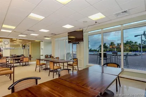 3180 S Ocean Drive Hallandale Beach FL 33009