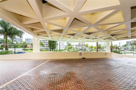 3180 S Ocean Drive Hallandale Beach FL 33009