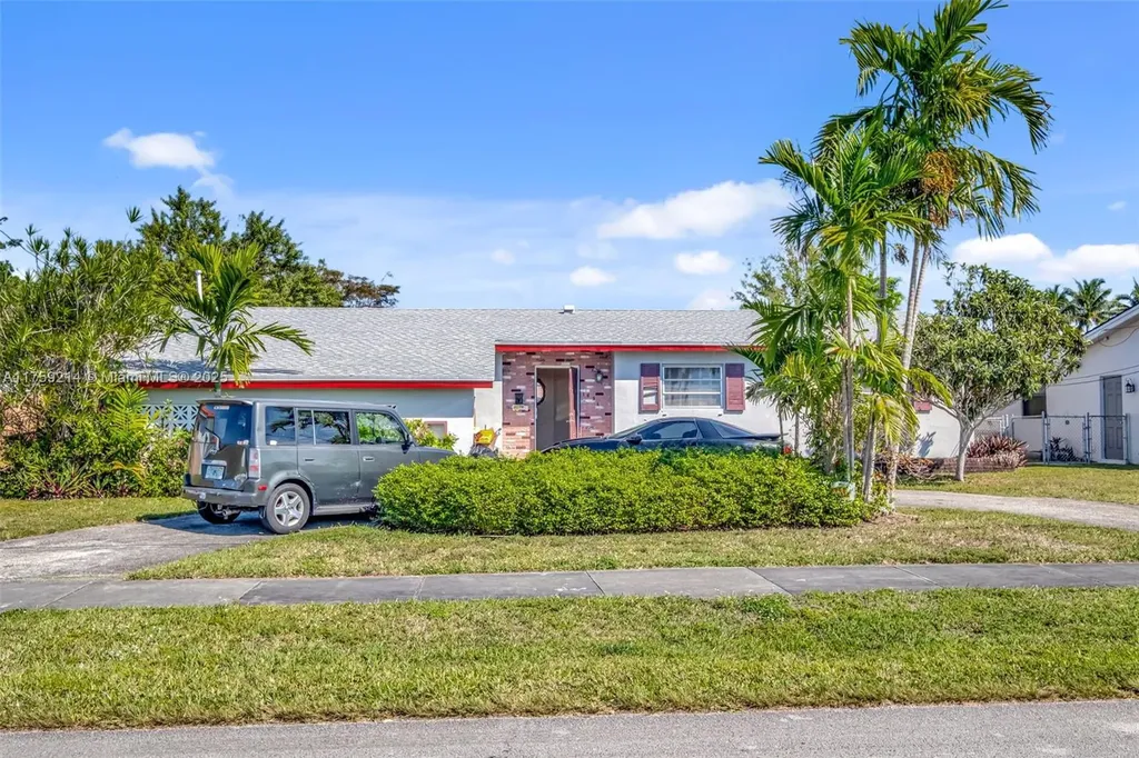 1631 SW 99th Court Miami FL 33165