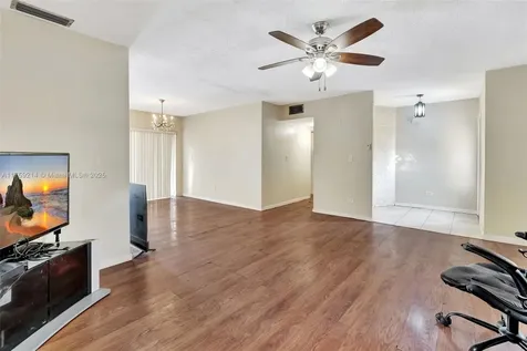 1631 SW 99th Court Miami FL 33165