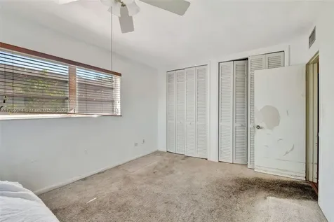 1631 SW 99th Court Miami FL 33165