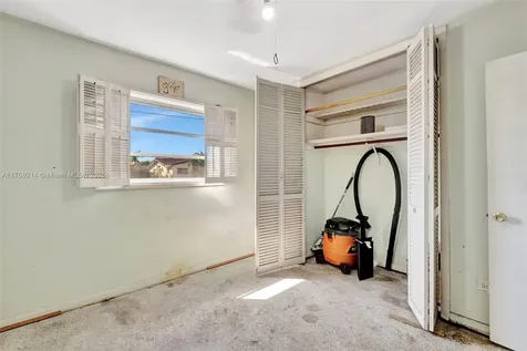 1631 SW 99th Court Miami FL 33165