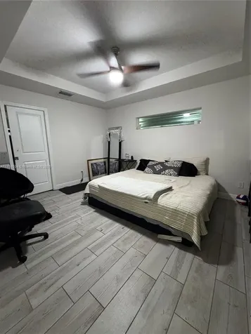 1930 NE 28th Street Cape Coral FL 33909