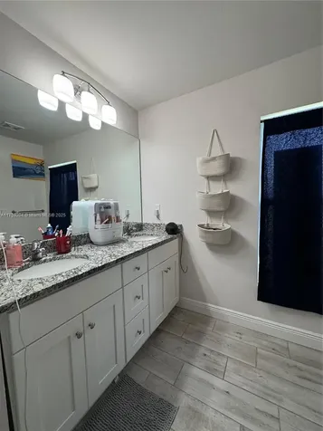 1930 NE 28th Street Cape Coral FL 33909