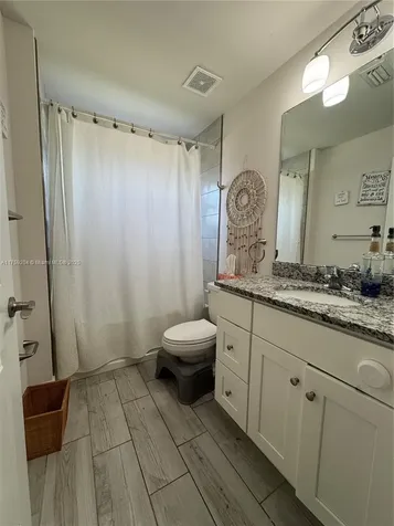 1930 NE 28th Street Cape Coral FL 33909