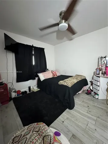 1930 NE 28th Street Cape Coral FL 33909