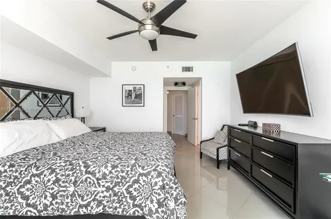 16699 Collins Avenue Sunny Isles Beach FL 33160