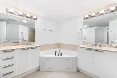 16699 Collins Avenue Sunny Isles Beach FL 33160