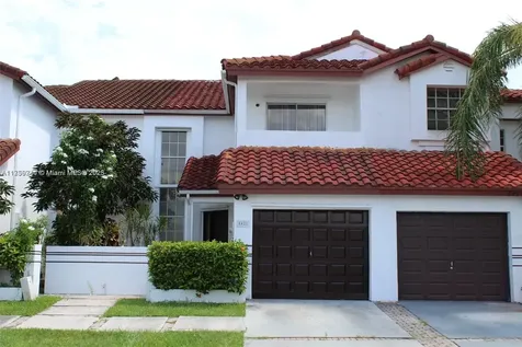 8422 SW 209th Street Cutler Bay FL 33189