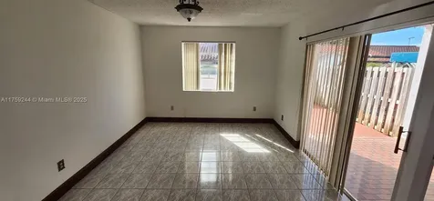 8422 SW 209th Street Cutler Bay FL 33189