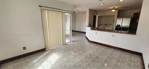 8422 SW 209th Street Cutler Bay FL 33189