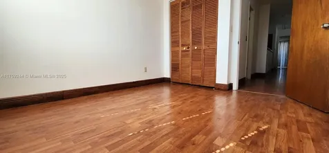 8422 SW 209th Street Cutler Bay FL 33189
