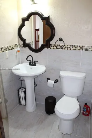 8422 SW 209th Street Cutler Bay FL 33189