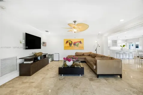 1117 Bella Vista Avenue Coral Gables FL 33156