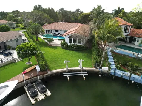 1117 Bella Vista Avenue Coral Gables FL 33156