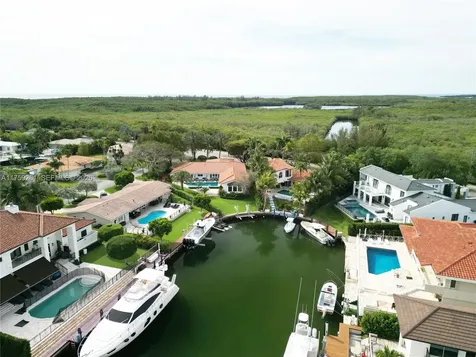 1117 Bella Vista Avenue Coral Gables FL 33156