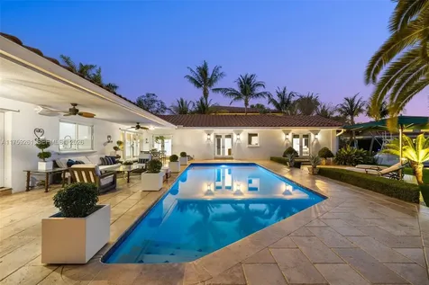 1117 Bella Vista Avenue Coral Gables FL 33156