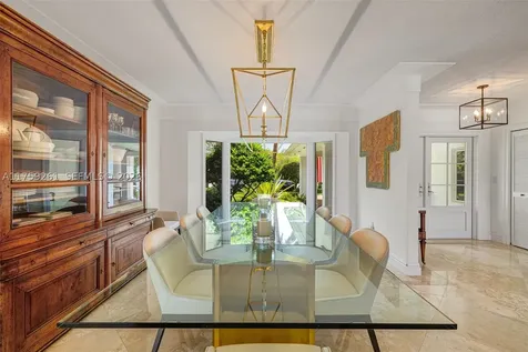 1117 Bella Vista Avenue Coral Gables FL 33156