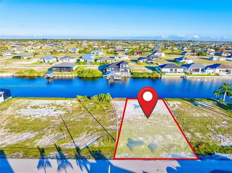 1515 NW 41st Place Cape Coral FL 33993