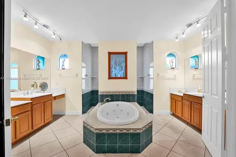 8952 S Kendale Circle Lake Worth FL 33467