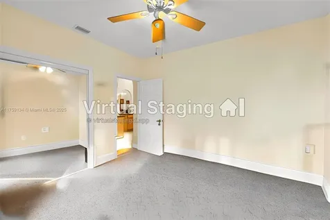 8952 S Kendale Circle Lake Worth FL 33467