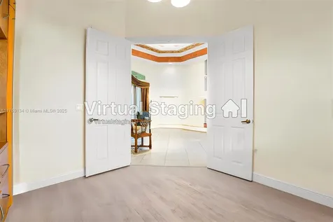 8952 S Kendale Circle Lake Worth FL 33467