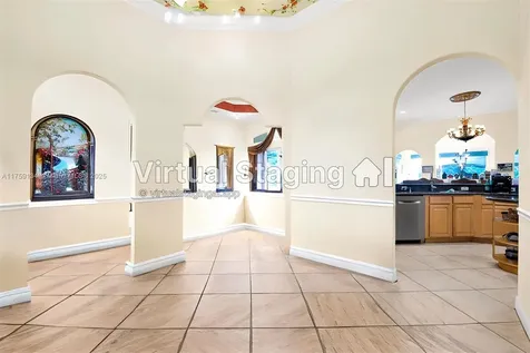 8952 S Kendale Circle Lake Worth FL 33467