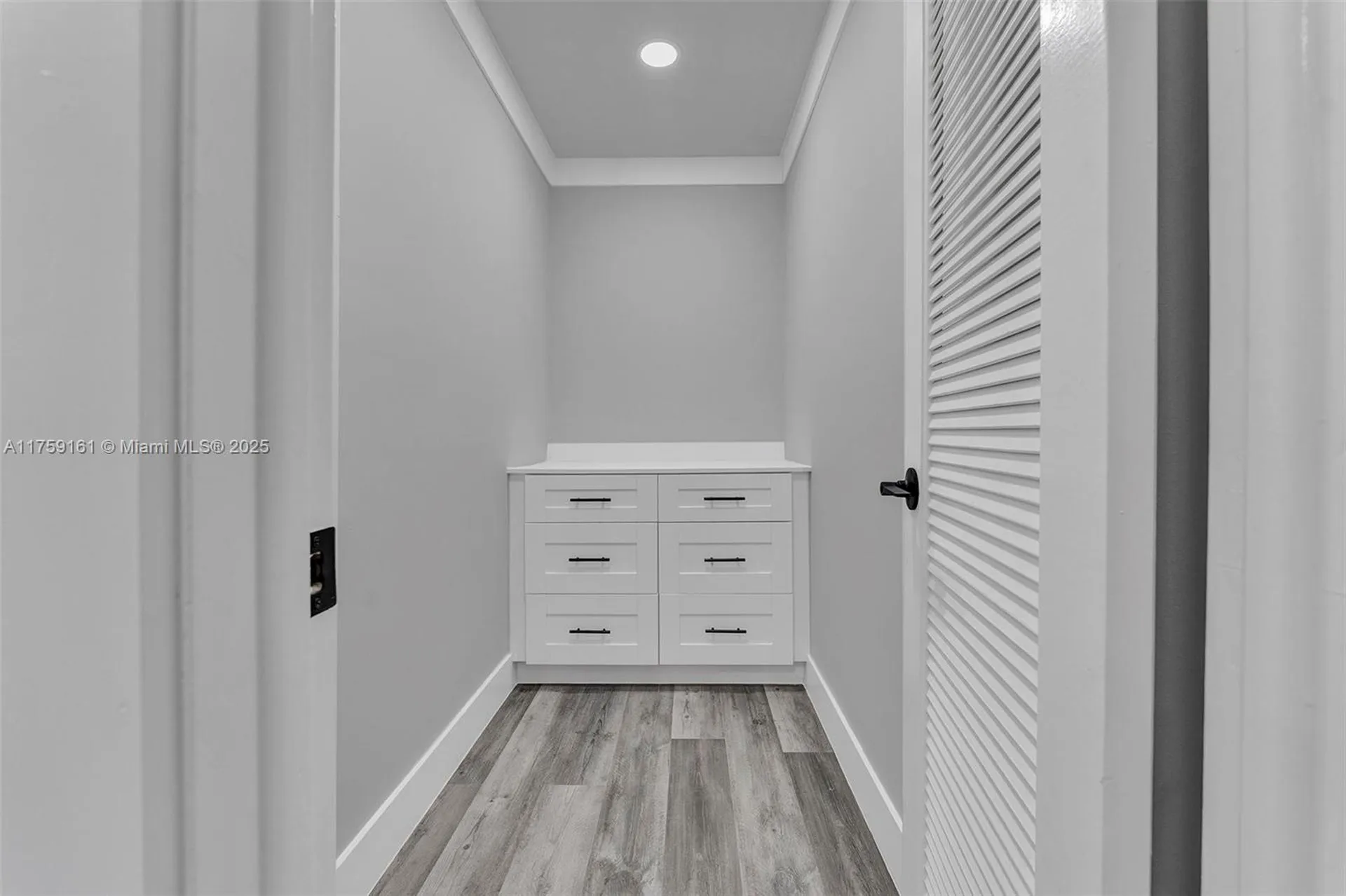 38 Flanders A Delray Beach FL 33484