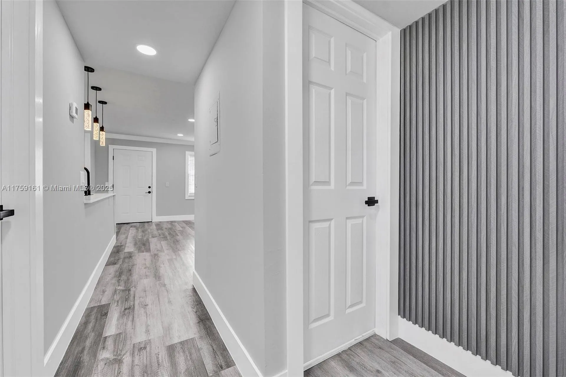 38 Flanders A Delray Beach FL 33484
