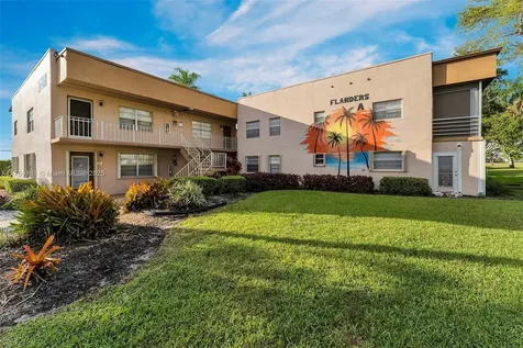 38 Flanders A Delray Beach FL 33484