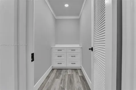 38 Flanders A Delray Beach FL 33484