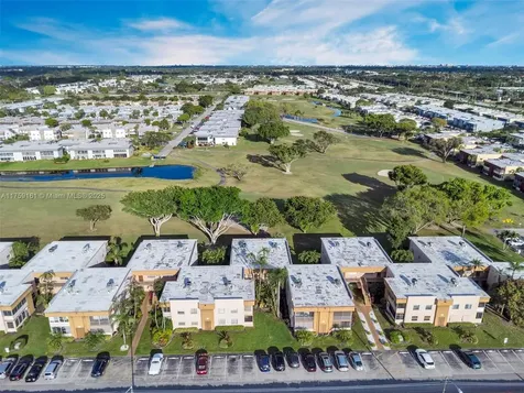 38 Flanders A Delray Beach FL 33484