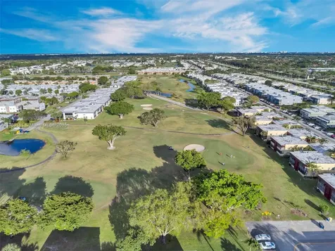 38 Flanders A Delray Beach FL 33484