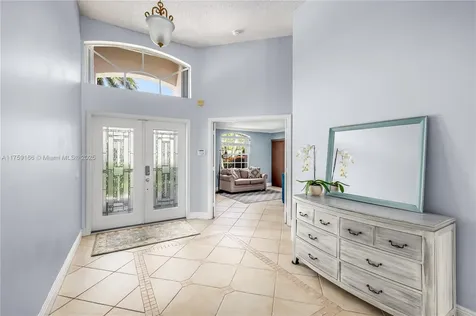 630 Heritage Drive Weston FL 33326