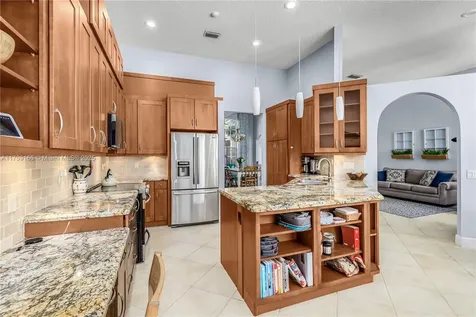 630 Heritage Drive Weston FL 33326