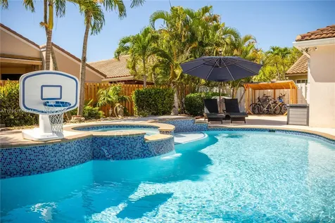 630 Heritage Drive Weston FL 33326