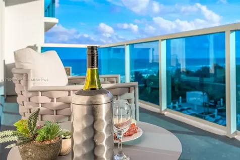 Miami Beach FL 33139