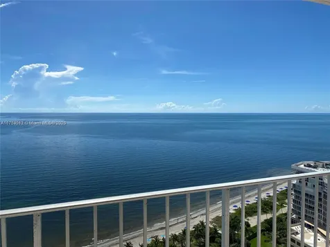 881 Ocean Drive Key Biscayne FL 33149