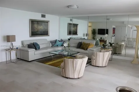 881 Ocean Drive Key Biscayne FL 33149