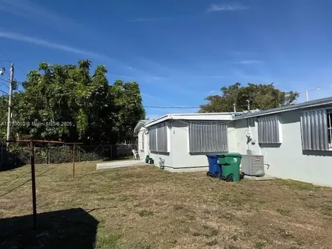 10460 SW 149th Street Miami FL 33176